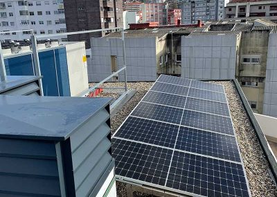 Instalación fotovoltaica de autoconsumo de 18kW sobre cubierta en Vigo Pontevedra